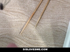 Amerikanisch, Bruder, Spermaladung, Kehlenfick, Hundestellung, Aufs gesicht abspritzen, Latina, Tätowierung