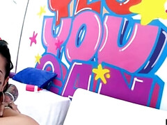 In den arsch, Grosser schwanz, Besamung, Doppelpenetration, Handjob, Hd, Im freien, Tätowierung