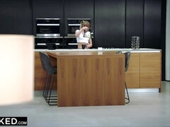 Grote lul, Zwart, Sperma, Likken, Moeder die ik wil neuken, Klein, Rijden, Tieten likken