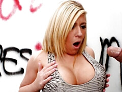 Grosser arsch, Grosser schwanz, Grosse titten, Blasen, Schwanzloch, Handjob, Lecken, Milf