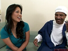 Asiatisch, Blasen, Schwanz, Hardcore, Natürlichen titten, Muschi, Rasiert, Ablutschen