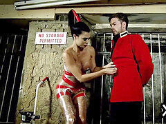 Sadomasoquismo, Verga grande, Morena, Semen en la boca, Esclavo