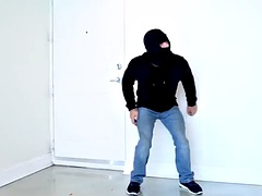 Grote mammen, Gevangen, Hardcore