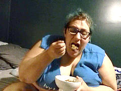 Belle grosse femme bgf, Rondelette, Grosse, Nourriture