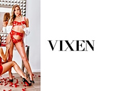 Спальня, Большая жопа, Большой член, Минет, Собачьи, Межрасовый секс, Натуральные сиськи, Сиськи