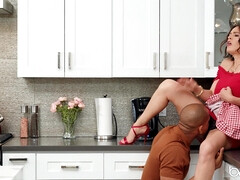 Arschlecken, Grosse titten, Schwarz, Hundestellung, Handjob, Natürlichen titten, Piercing, Flotter dreier