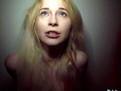 Grote kont, Grote lul, Blond, Pijpbeurt, Hondjeshouding, Mager, Tiener, Tieten likken