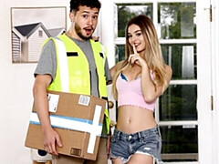 18 jaar, Grote lul, Blond, Pijpbeurt, Hondjeshouding, Natuurlijke tieten, Tiener, Tieten likken