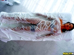 Любители, Жопа, Минет, Брюнетки, Европейки, Затыкание рта, Лизание, Массаж