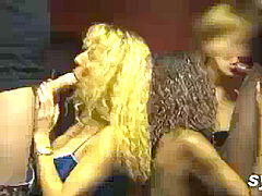 Анальный секс, Француженки, Ласковые ручки, Мастурбация, Зрелые, На публике, Реалити, Подглядывание