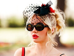 Большой член, Большие сиськи, Блондинки, Минет, Собачьи, Милф, Короткая стрижка, Сиськи