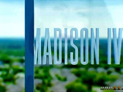 Amerikaans, Lul, Sperma in gezicht, Vingeren, Voeten fetish, Kokhalzen, Masseren, Orgasme