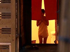 Asiatisch, Schönheit, Braunhaarige, Gehörnter ehemann, Hundestellung, Milf, Dürr, Ehefrau