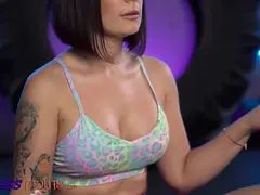 イギリス人, Hd, なめる, 淫乱熟女, 怪物, オーガズム, オマンコ, 叫ぶ