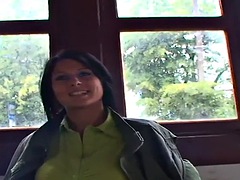Leie, Grosse titten, Handjob, Milf, Im freien, Pov, Öffentlich, Ablutschen