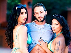 Grosser arsch, Grosser schwanz, Grosse titten, Blasen, Hundestellung, Frau frau mann, Milf, Im freien