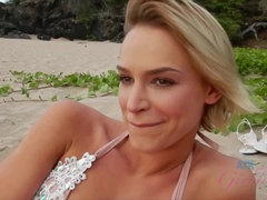 ビキニ, 指いじり, オーガズム, アウトドア, 公共, オマンコ, 剃毛, 濡れ