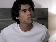 Gros cul, Grosse bite, Blonde, Sucer une bite, Gorge profonde, Mère que j'aimerais baiser, Fessée, Tatouage