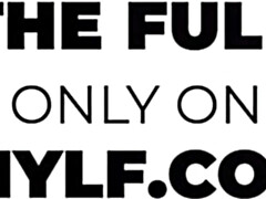 Gros seins, Couple, Mère que j'aimerais baiser, Seins naturels, Pov, Réalité, Douche, Nénés