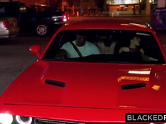 Noire, Sucer une bite, Brunette brune, Queue, Hard, Interracial, Seins naturels, Plan cul à trois