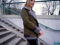 Rubia, Europeo, Corridas faciales, Tetas naturales, Al aire libre, Pov, Público, Anilingus