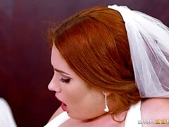 Gros seins, Tromperie, Couple, Seins naturels, Réalité, Rousse roux, Mariage