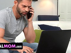 Anal, Culo grande, Tetas grandes, Corridas, Garganta profunda, Madres para coger, Gritar, Madrastra