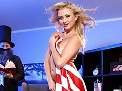 18 jahre, Grosser arsch, Grosser schwanz, Blondine, Hundestellung, Rasiert, Jungendliche (18+), Titten