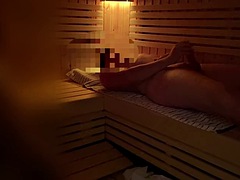 Grote lul, Sperma shot, Flashing, Homo, Handbeurt, Openbaar, Saunazaal