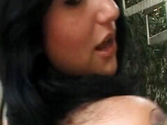 In den arsch, Grosse titten, Braunhaarige, Besamung, Spermaladung, Fingern, Hardcore, Lingerie