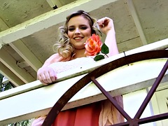 Schönheit, Grosse titten, Blondine, Masturbation, Im freien, Solo, Titten