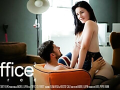 Grosser arsch, Blasen, Braunhaarige, Hundestellung, Kleid, Strümpfe, Jungendliche (18+), Titten