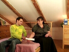 Gros cul, Brunette brune, Tchèque, Branlette thaïlandaise, Mature, Mère que j'aimerais baiser, Maman, Chatte