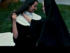 Lesbiana, Lamidas, Uniforme