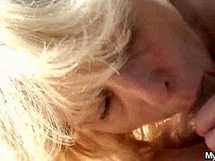 Sucer une bite, Attrapée, Tromperie, Tchèque, Européenne, Mature, Maman