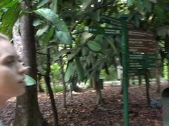 Любители, Брюнетки, Пальцем, Оргазм, На природе, Дразнящие, Сиськи, Влажная