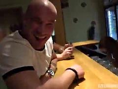 Zwart, Zwart, Vuisten, Groepseks, Handbeurt, Interraciaal, Moeder die ik wil neuken, Openbaar