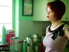 フェラチオ, イく瞬間, イマラチオ, なめる, ポルノスター, 赤毛, 馬乗り, スパンキング