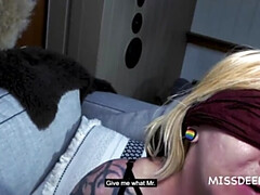 Blondine, Blasen, Betrug, Pummelig, Sperma im mund, Niederländisch, Milf, Ehefrau