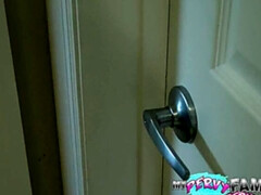 18 años, Asiático, Penetracion con dedos, Lesbiana, Lamidas, Pequeña, Coño, Tabú