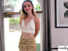 Anal, Sucer une bite, Tir de sperme, Branlette thaïlandaise, Hard, Masturbation, Plan cul à trois, Nénés