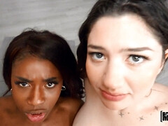 Noire, Noir ébène, 2 femmes 1 homme, Seins naturels, Pov, Chatte, Adolescente, Nénés