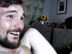 Grosser schwanz, Grosse titten, Britisch, Hd, Ehemann, Milf, Weibliche ejakulation, Tätowierung