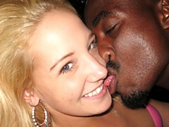 18 años, Culo grande, Verga grande, Rubia, Estilo perrito, Interracial, Tetas naturales, Tetas