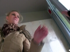Blond, Pijpbeurt, Autobus, Tsjechisch, Hardcore, Geld, Buiten, Gezichtspunt