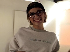 Asiatique, Sucer une bite, Tir de sperme, Branlette thaïlandaise, Actrice du porno
