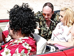 Grote kont, Grote lul, Grote mammen, Blond, Pijpbeurt, Auto, Moeder die ik wil neuken, Buiten