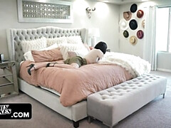 Broeder, Sperma, Sperma shot, Dochter, Harig, Keuken, Likken, Stiefmoeder