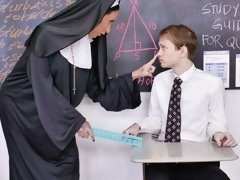 お尻, フェラチオ, バック, 女 人男 人, 指いじり, なめる, ティーン, 三人