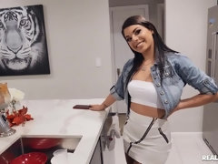 Dude answers all questions with the help of his hard dick